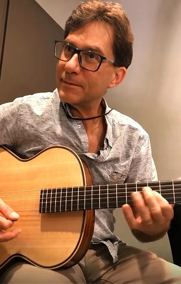 Frank Vignola playing guitar